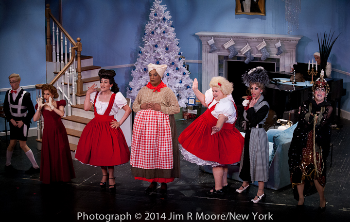 ChristmasWithTheCrawfords - Full Cast